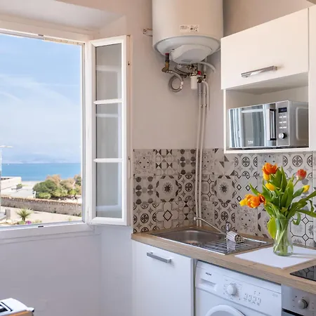 Au Coeur Du Vieil Apartment