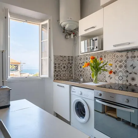 Au Coeur Du Vieil Apartment