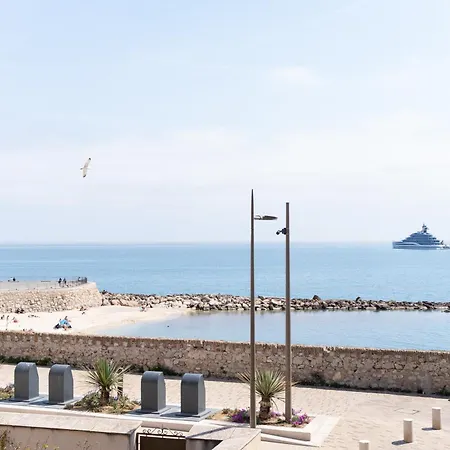 Au Coeur Du Vieil Apartment Antibes