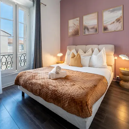 Au Coeur Du Vieil Apartment